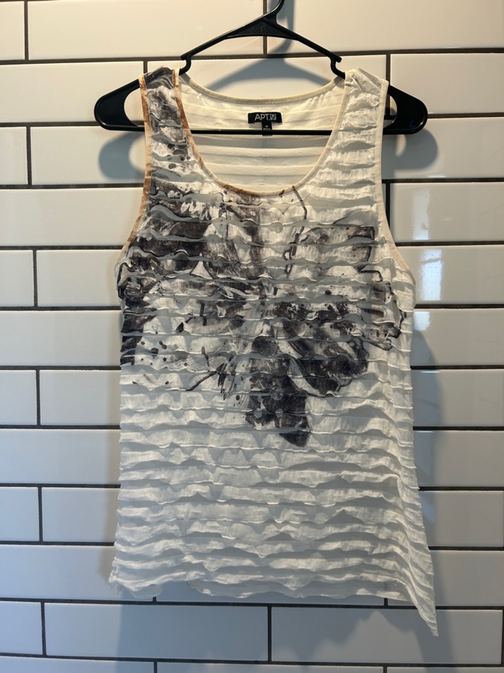Apt. 9 White Ruffled Tank with Gray Floral Print and Tan Trim
